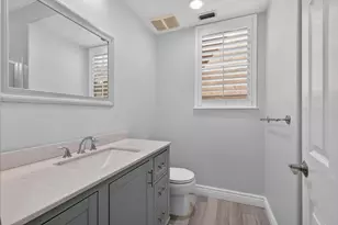 17021 Tulip Tree Way, Lathrop, CA 95330 - Photo 21