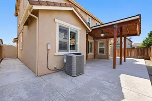 17021 Tulip Tree Way, Lathrop, CA 95330 - Photo 25