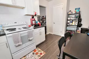 1725 V St, Sacramento, CA 95818 - Photo 21