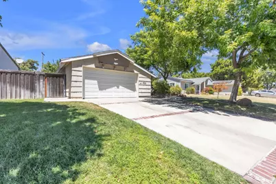 4915 H Parkway, Sacramento, CA 95823 - Photo 3