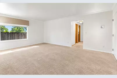 4915 H Parkway, Sacramento, CA 95823 - Photo 11