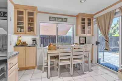 4915 H Parkway, Sacramento, CA 95823 - Photo 9