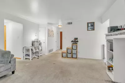 4915 H Parkway, Sacramento, CA 95823 - Photo 11