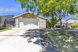 4915 H Pkwy, Sacramento, CA 95823 - Photo 1