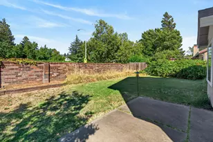 6413 Alpinespring Way, Elk Grove, CA 95758 - Photo 59
