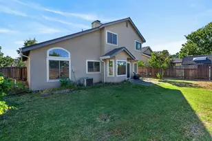 6413 Alpinespring Way, Elk Grove, CA 95758 - Photo 45