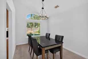 6413 Alpinespring Way, Elk Grove, CA 95758 - Photo 7