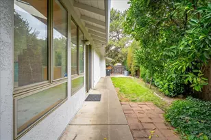 2270 W La Loma Dr, Rancho Cordova, CA 95670 - Photo 49
