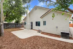 9155 Bungalow Way, Elk Grove, CA 95758 - Photo 35