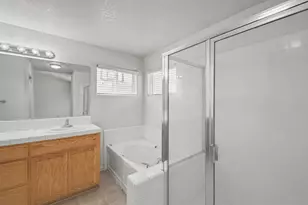 2204 W Sweet Water Ct, Merced, CA 95348 - Photo 23