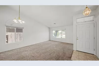 2204 W Sweet Water Court, Merced, CA 95348 - Photo 5