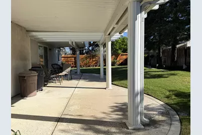 1854 Winding River Court, Manteca, CA 95337 - Photo 17