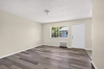 131 S Airport Way, Stockton, CA 95205 - Photo 9