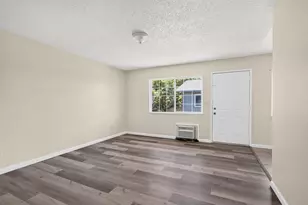 131 S Airport Way, Stockton, CA 95205 - Photo 9