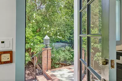 1557 39th Street, Sacramento, CA 95816 - Photo 27