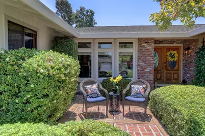 8242 Treecrest Avenue, Fair Oaks, CA 95628 - Photo 5
