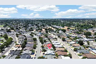 1957 Comstock Drive, Stockton, CA 95209 - Photo 5