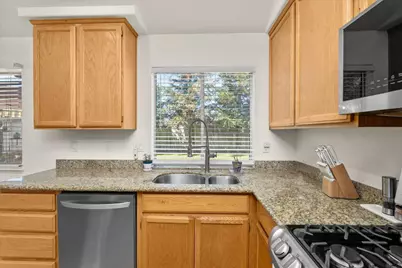 548 Buccaneer Avenue, Oakdale, CA 95361 - Photo 9