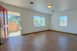 4532 E Washington St, Stockton, CA 95215 - Photo 7