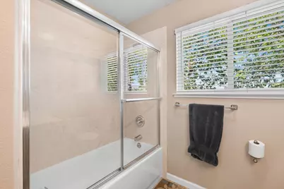 9489 Red Spruce Way, Elk Grove, CA 95624 - Photo 33