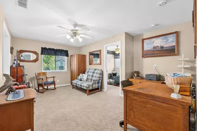9489 Red Spruce Way, Elk Grove, CA 95624 - Photo 21