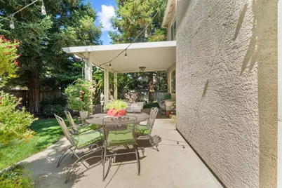 9489 Red Spruce Way, Elk Grove, CA 95624 - Photo 37