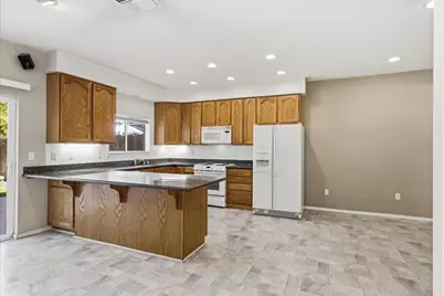 5620 Celine Drive, Citrus Heights, CA 95610 - Photo 5