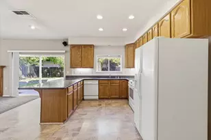 5620 Celine Dr, Citrus Heights, CA 95610 - Photo 7