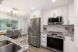 2321 Laredo Rd, Sacramento, CA 95825 - Photo 5