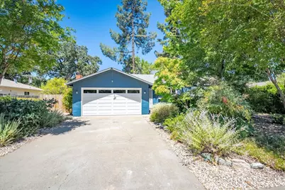 2321 Laredo Road, Sacramento, CA 95825 - Photo 13