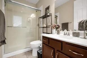 9910 Penela Way, Elk Grove, CA 95757 - Photo 13