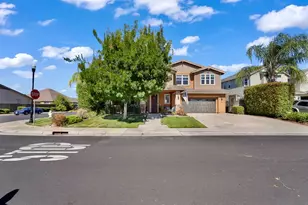 9910 Penela Way, Elk Grove, CA 95757 - Photo 51