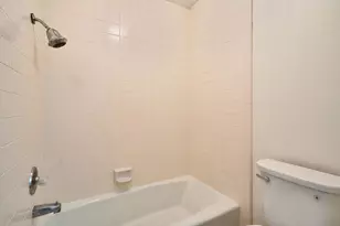 7223 Havenside Dr, Sacramento, CA 95831 - Photo 21