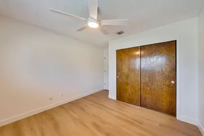7223 Havenside Drive, Sacramento, CA 95831 - Photo 23