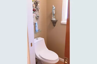 6930 Lisa Marie Way, Carmichael, CA 95608 - Photo 17