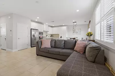 1530 Harry Lorenzo Avenue, Woodland, CA 95776 - Photo 5