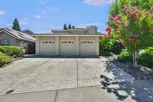 6901 Fallsbrook Ct, Granite Bay, CA 95746 - Photo 3