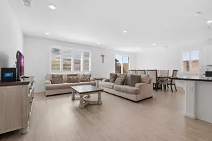 1589 Lantern Way, Hughson, CA 95326 - Photo 7