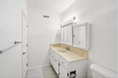 8717 Lorna Court, Elk Grove, CA 95624 - Photo 27