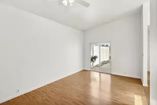 8717 Lorna Ct, Elk Grove, CA 95624 - Photo 11