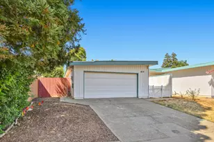 8717 Lorna Ct, Elk Grove, CA 95624 - Photo 43