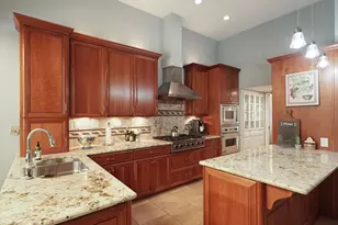 6669 Embarcadero Dr, Stockton, CA 95219 - Photo 9