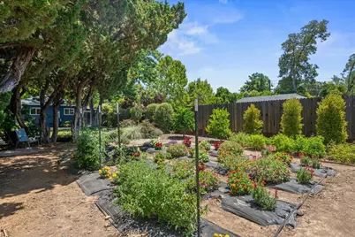 4416 71st Street, Sacramento, CA 95820 - Photo 21