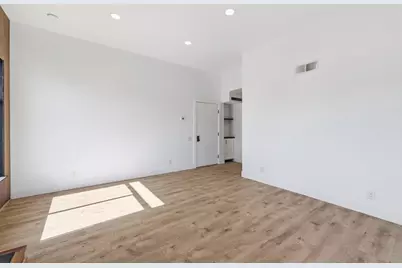 2416 N Main Street #H, Salinas, CA 93906 - Photo 17