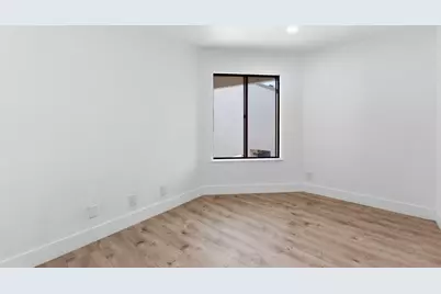 2416 N Main Street #H, Salinas, CA 93906 - Photo 11