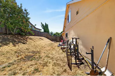 807 Reef Point Drive, Rodeo, CA 94572 - Photo 43