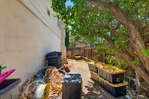 807 Reef Point Dr, Rodeo, CA 94572 - Photo 39