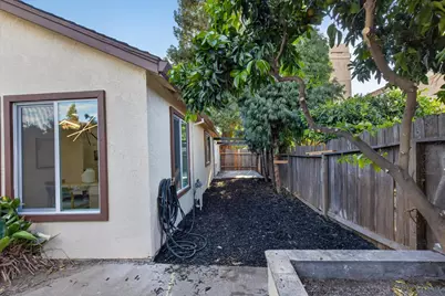 3060 Rockford Way, Sacramento, CA 95833 - Photo 31