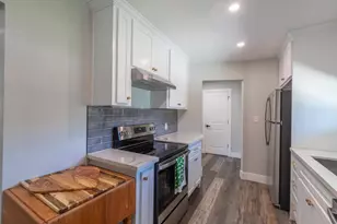 1209 Greenhills Rd, Sacramento, CA 95864 - Photo 19