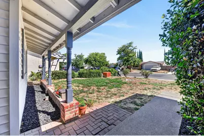 8980 Canberra Dr, Sacramento, CA 95826 - Photo 55